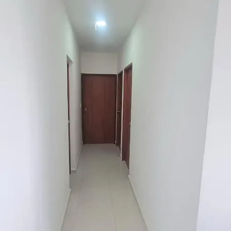 Apartamento Amoblados Bajo La Sombra Del Omnipotente. *